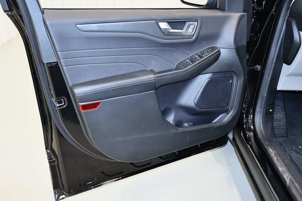 2024 Ford Escape Plug-In Hybrid Base photo 9