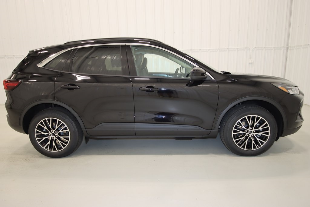 2024 Ford Escape Plug-In Hybrid Base photo 2