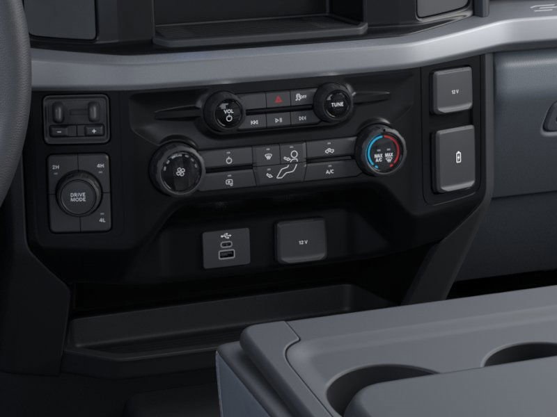 2026 Ford F-350 photo 11