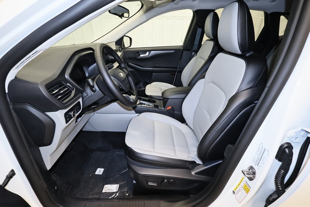2024 Ford Escape Plug-In Hybrid Base photo 11
