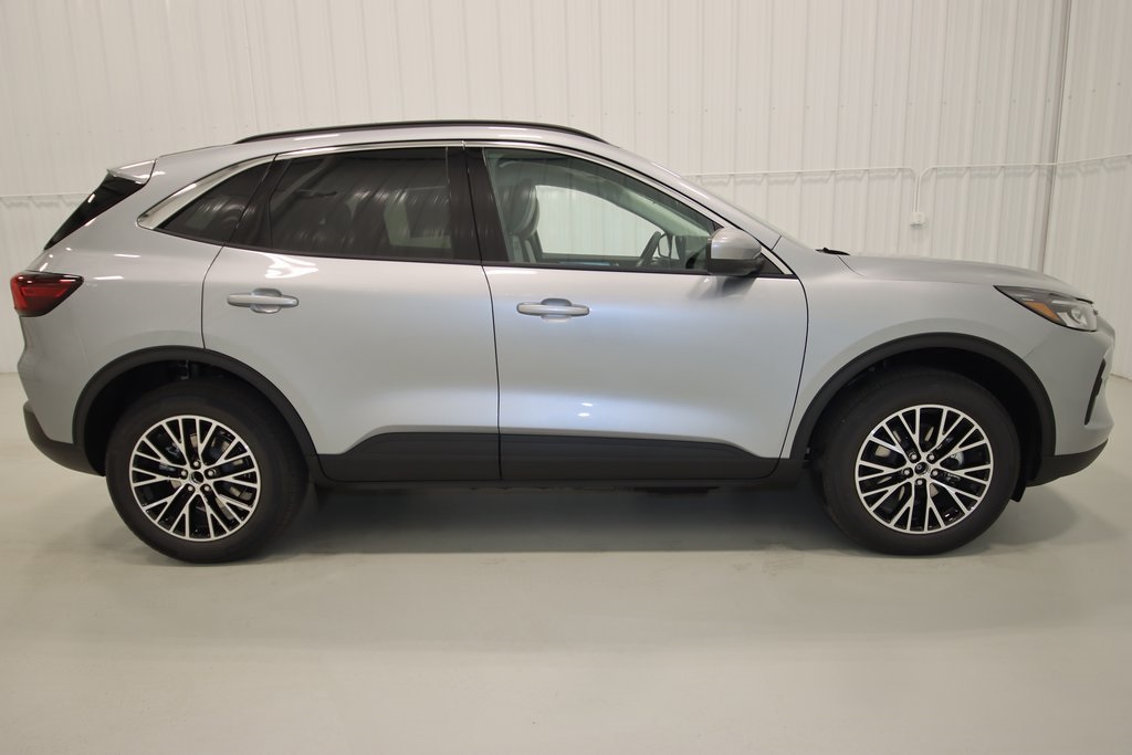 2024 Ford Escape Plug-In Hybrid Base photo 2