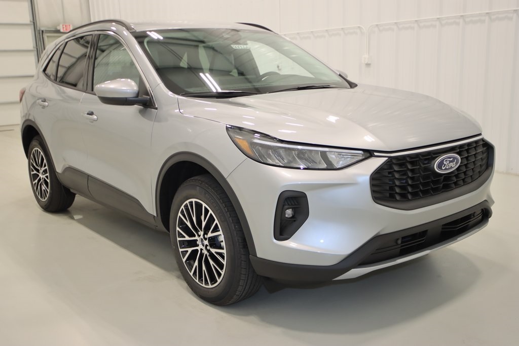 2024 Ford Escape Plug-In Hybrid Base photo 3