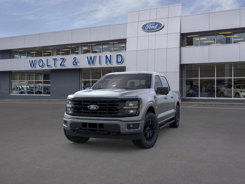 2025 Ford F-150 XLT photo 2