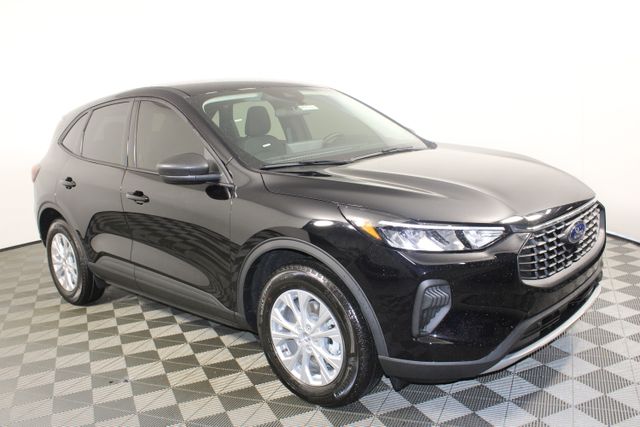 2025 Ford Escape Active photo 2