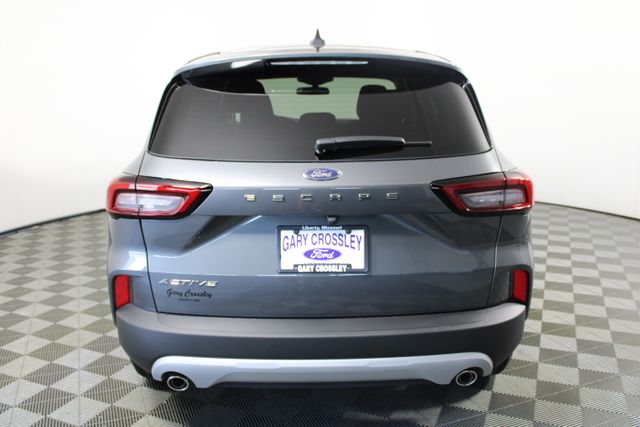 2025 Ford Escape Active photo 2