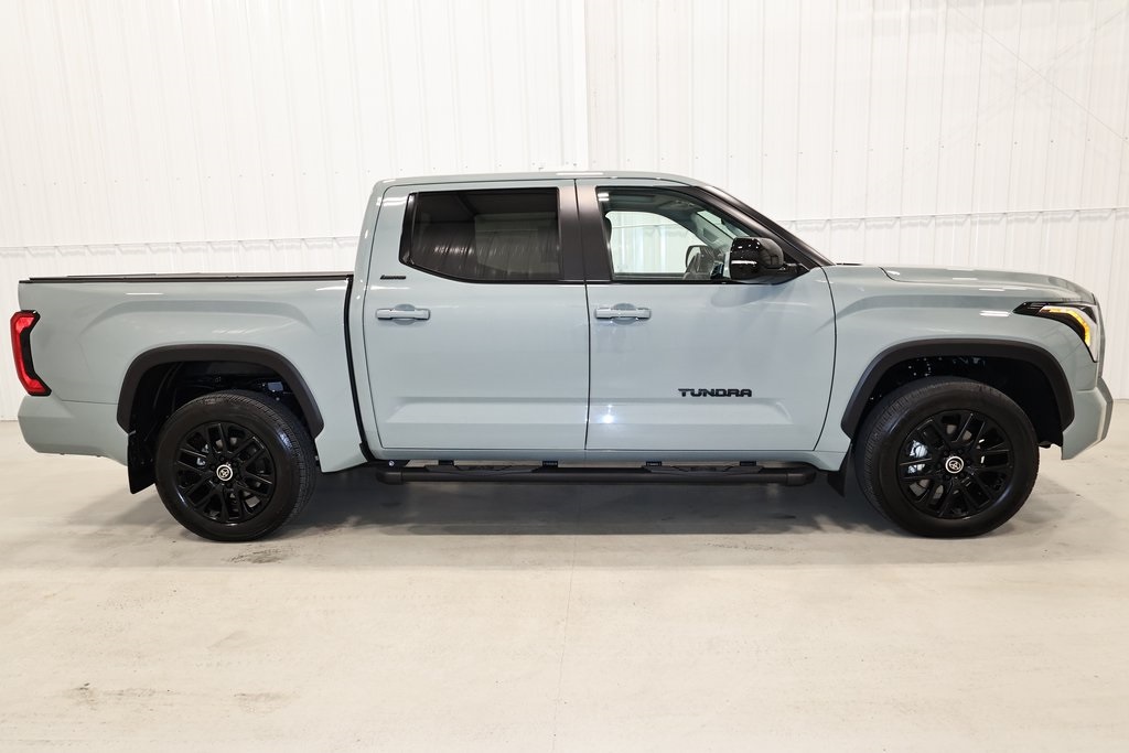 2024 Toyota Tundra Limited photo 2