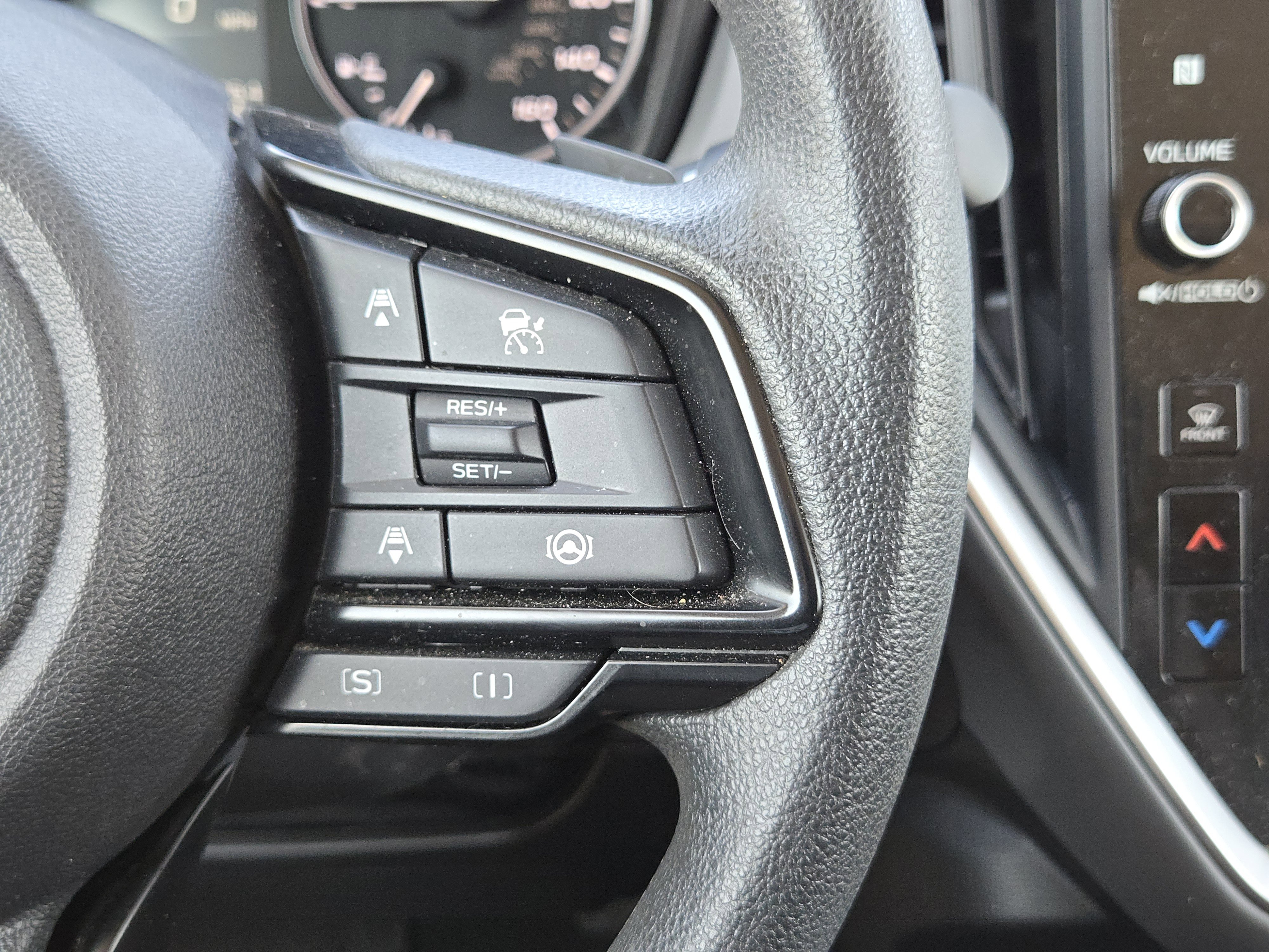 2024 Subaru Crosstrek Premium photo 25