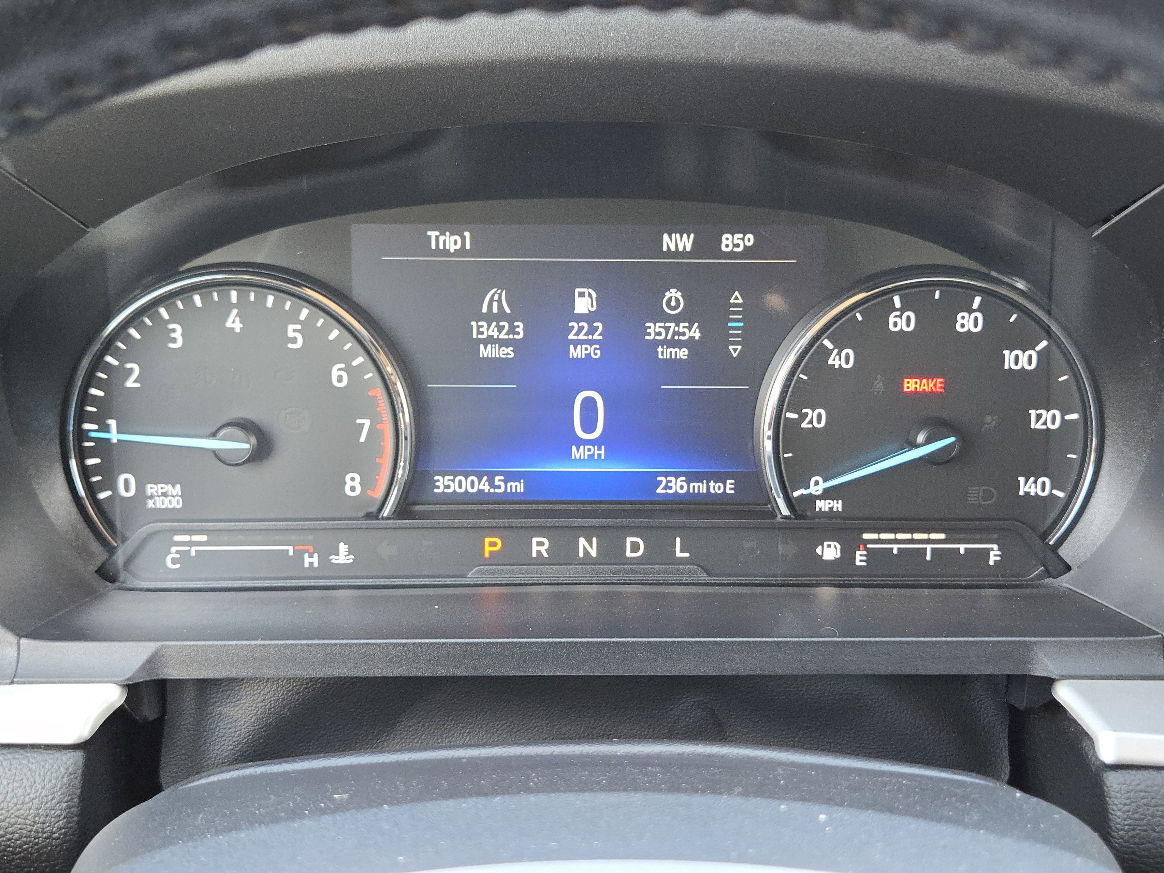 2022 Ford Explorer XLT photo 16