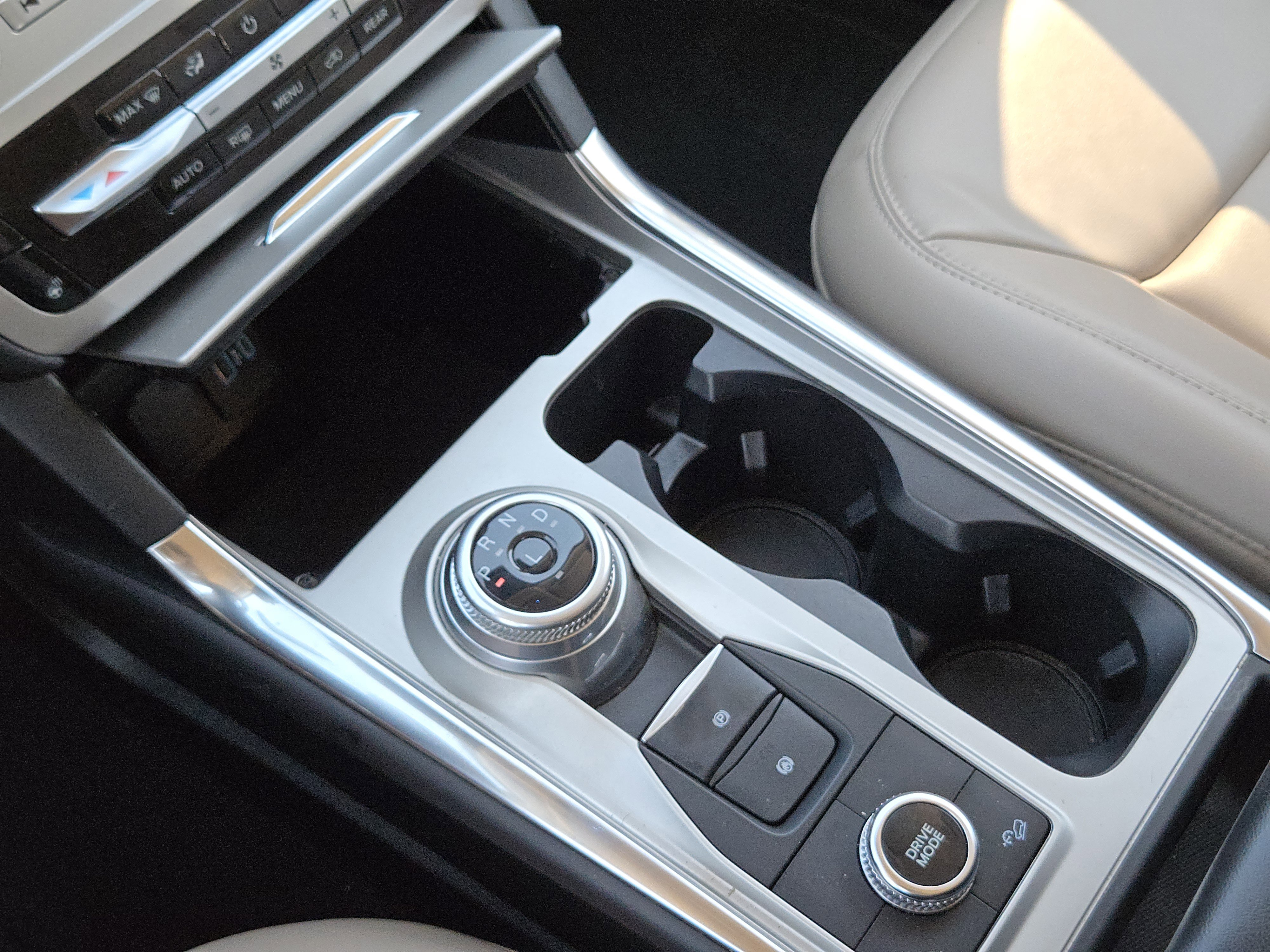 2022 Ford Explorer XLT photo 20