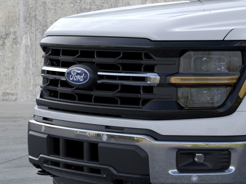 2025 Ford F-150 XLT photo 17