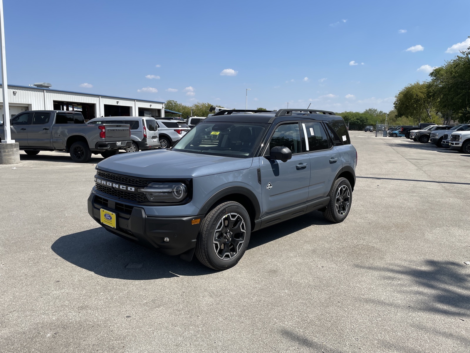 2025 Ford Bronco Sport Outer Banks's photo