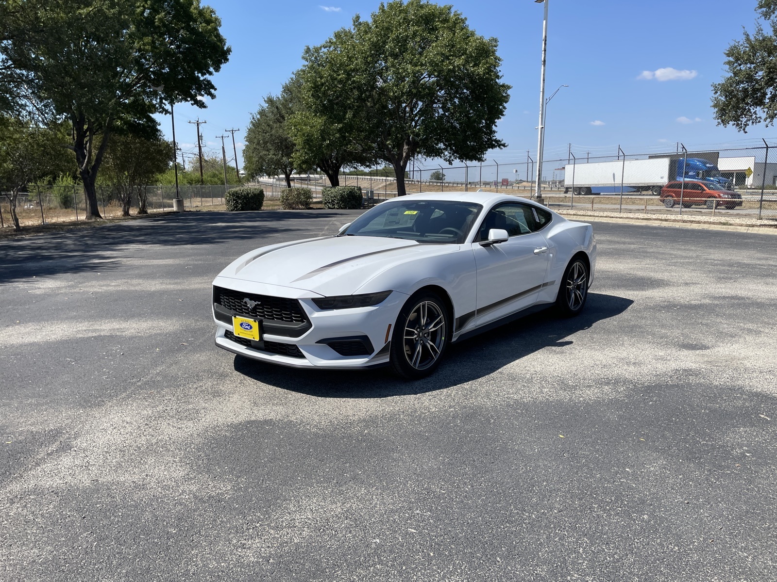 2025 Ford Mustang EcoBoost's photo