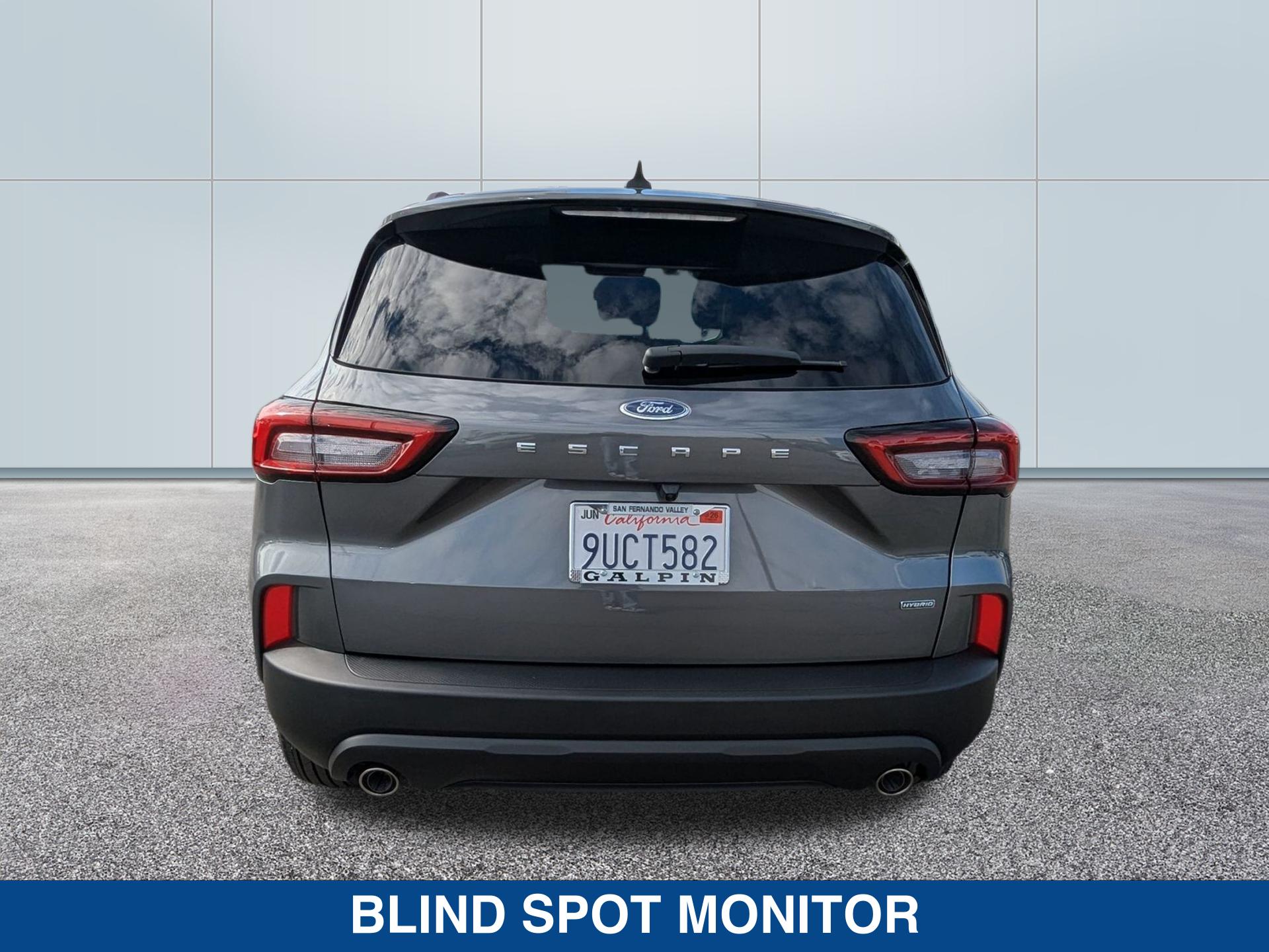 2025 Ford Escape Hybrid ST-Line photo 4