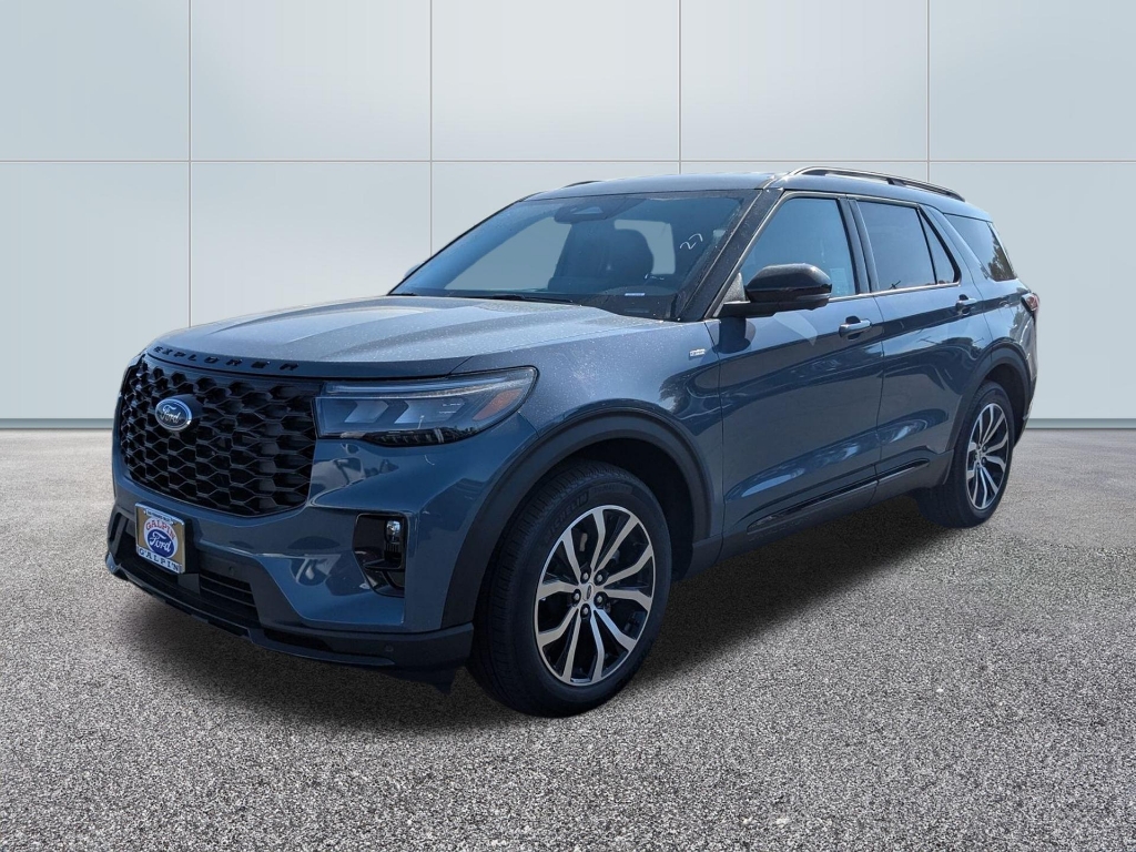 2025 Ford Explorer ST Line