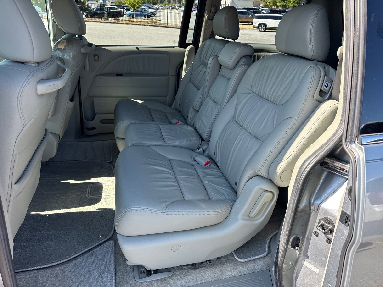 2009 Honda Odyssey EX-L photo 12