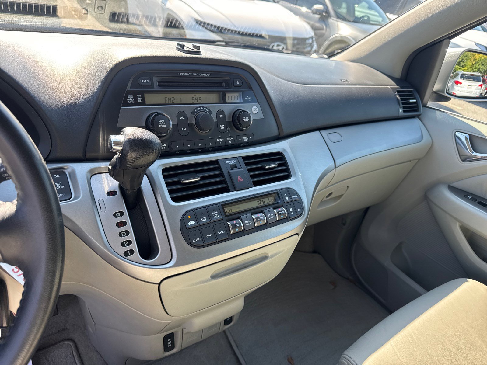 2009 Honda Odyssey EX-L photo 19