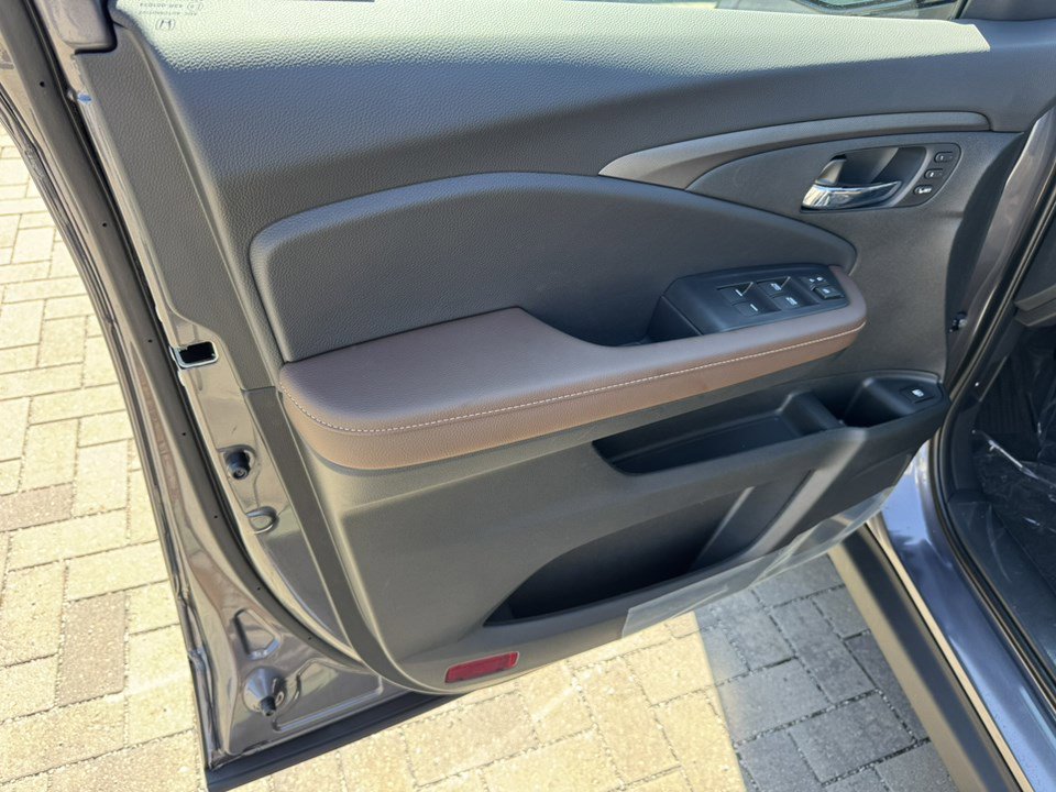 2026 Honda Ridgeline RTL photo 10