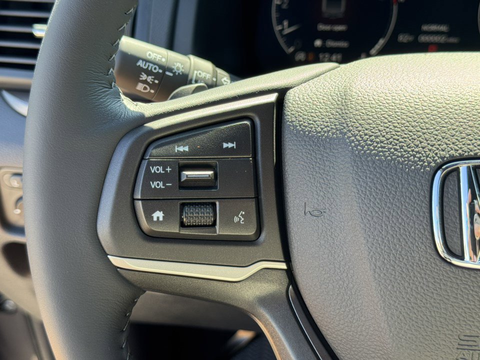 2026 Honda Ridgeline RTL photo 12
