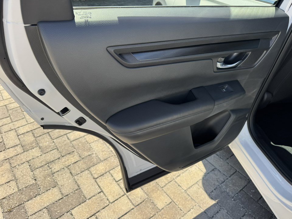 2026 Honda CR-V EX photo 11