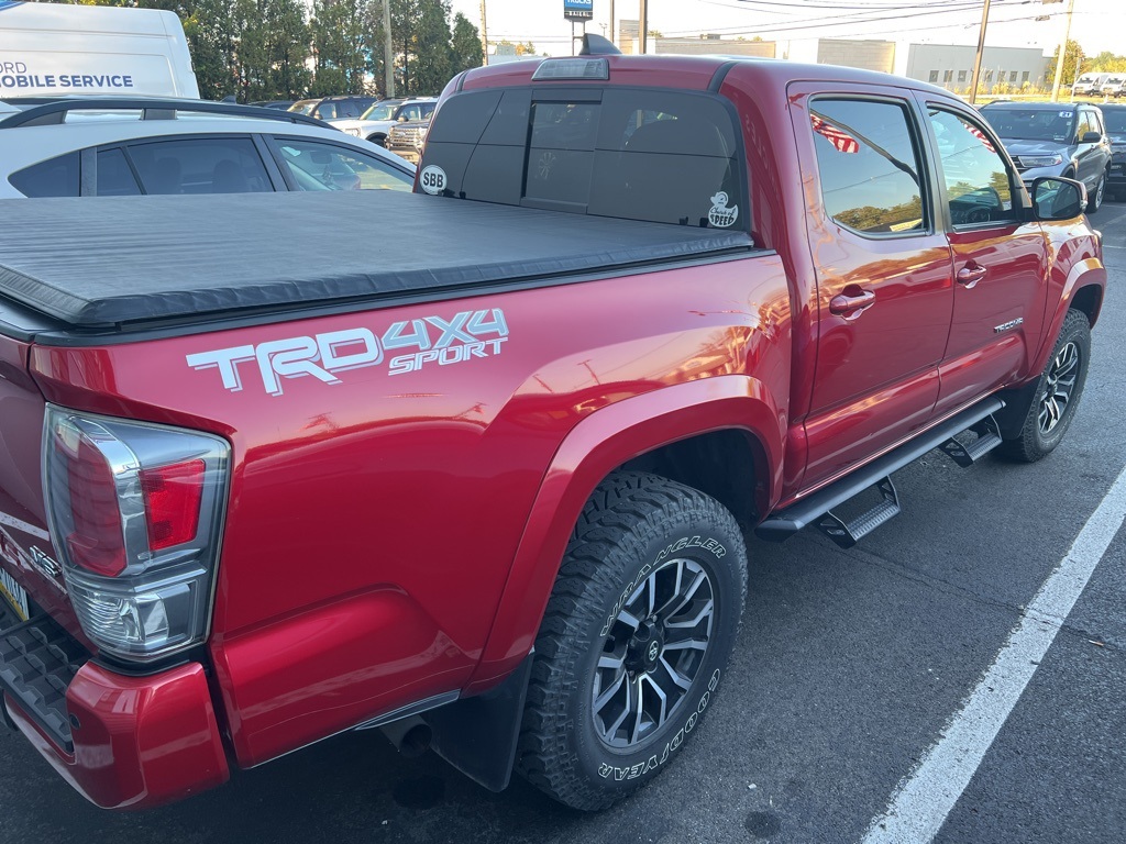 2021 Toyota Tacoma TRD Sport photo 5