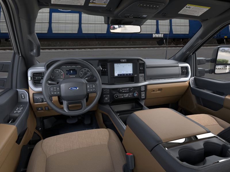 2026 Ford F-450 XLT photo 7