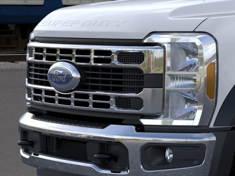 2026 Ford F-450 XLT photo 14