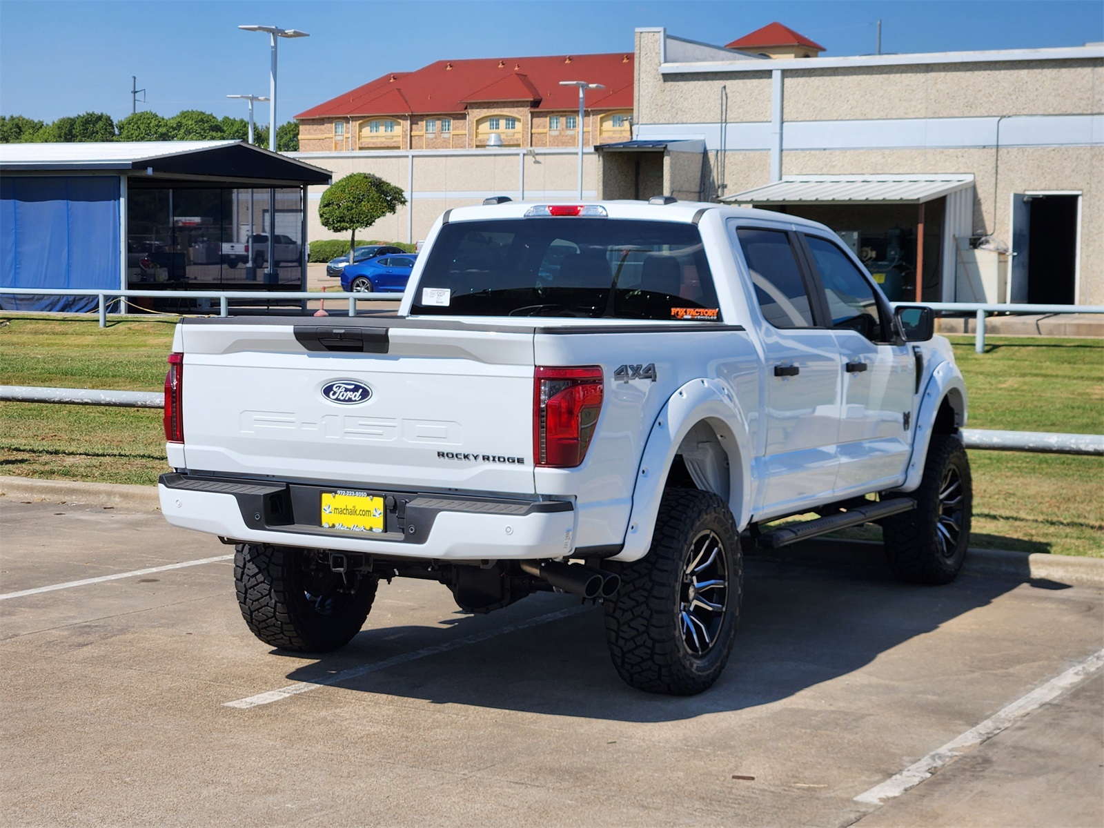 2025 Ford F-150 STX photo 4