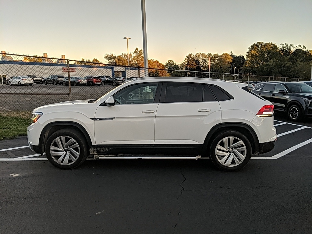 2020 Volkswagen Atlas Cross Sport V6 SE Technology photo 8