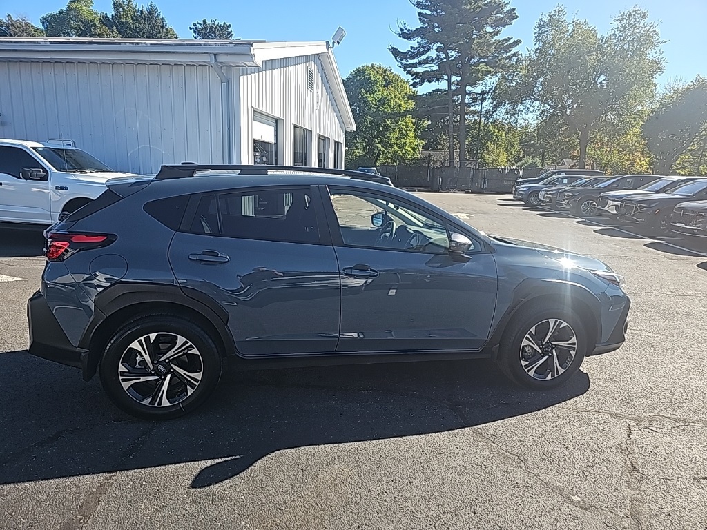 2024 Subaru Crosstrek Premium photo 4