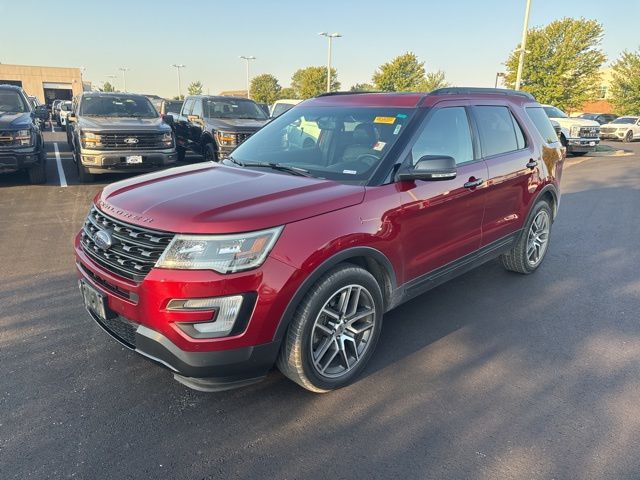 2016 Ford Explorer Sport photo 2