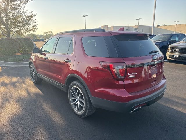 2016 Ford Explorer Sport photo 3