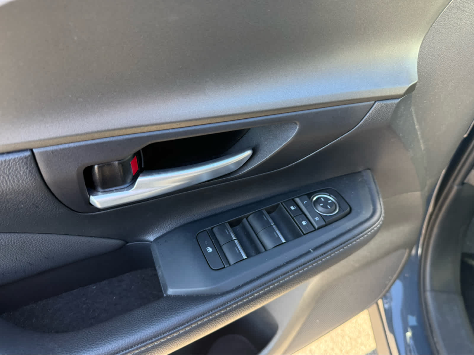 2024 Toyota Grand Highlander XLE photo 4