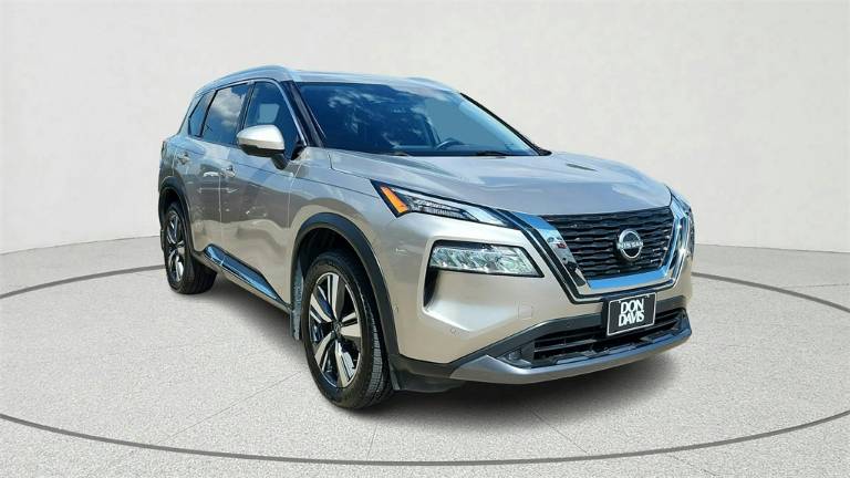 2022 Nissan Rogue SL