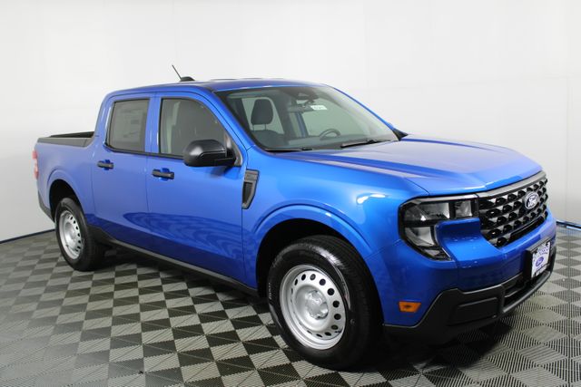 2025 Ford Maverick XL photo 2
