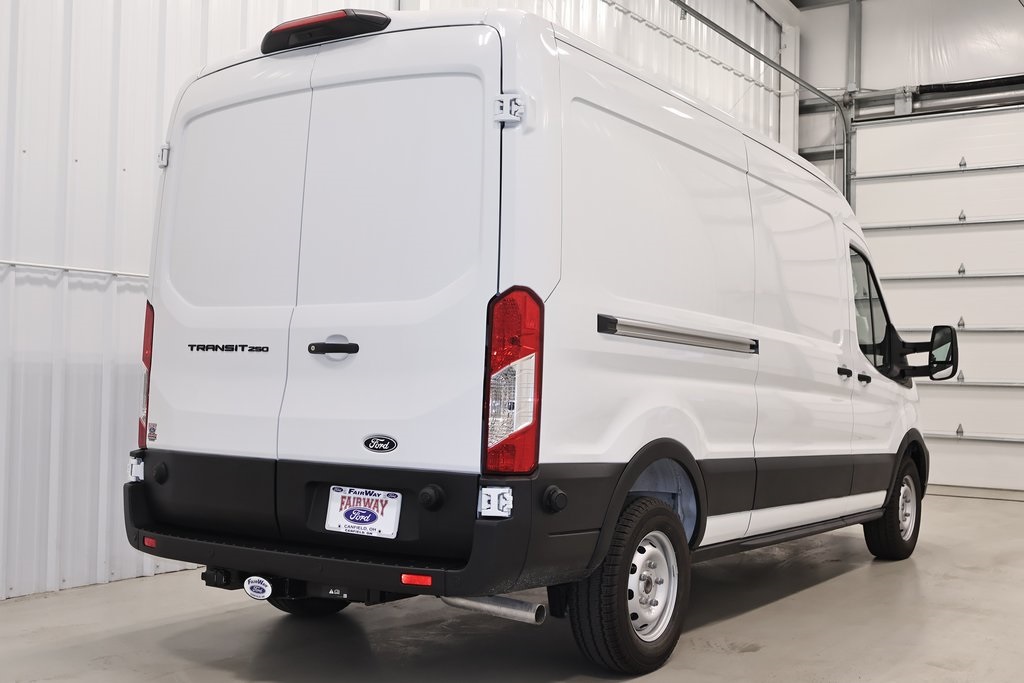 2026 Ford Transit photo 8
