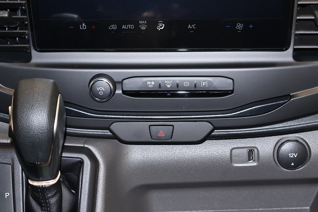 2026 Ford Transit photo 23