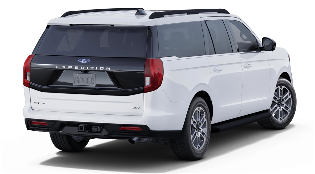 2025 Ford Expedition MAX photo 3