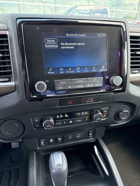 2022 Nissan Frontier SV photo 4