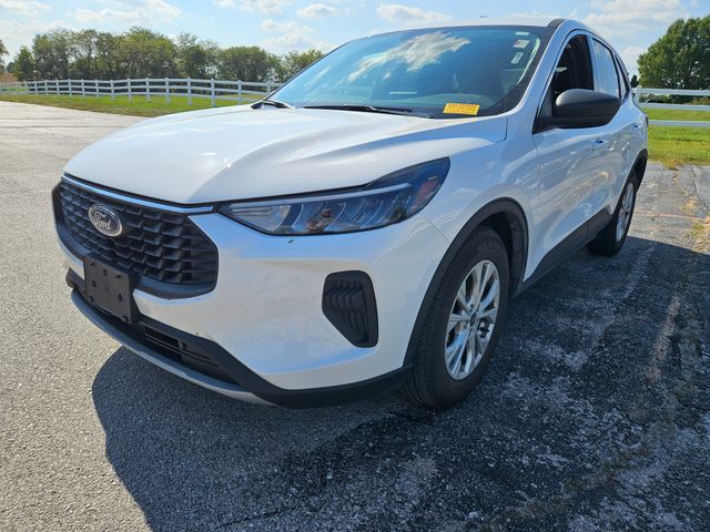 2023 Ford Escape Active photo 3