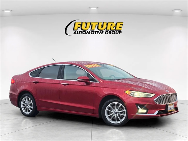 2020 Ford Fusion Energi Titanium