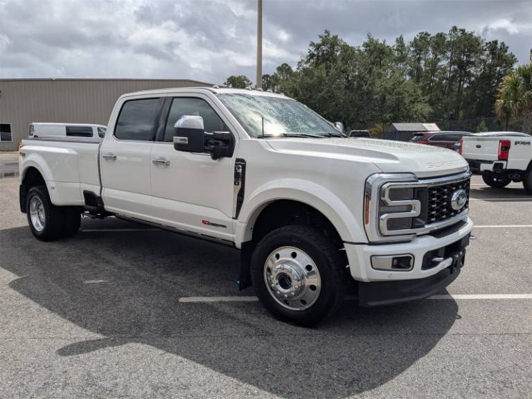 2024 Ford F-450SD Platinum