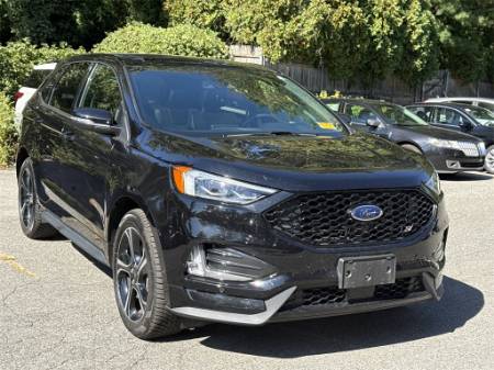 2022 Ford Edge ST