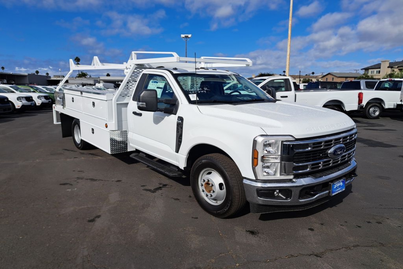 2026 Ford F-350 Super Duty Chassis Cab XL