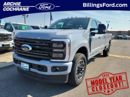 2025 Ford Super Duty F-350 SRW PLATINUM