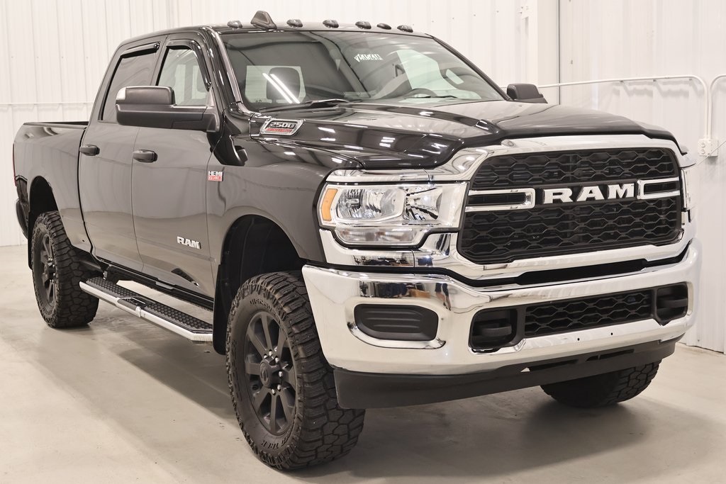 2022 Ram 2500 Tradesman photo 3