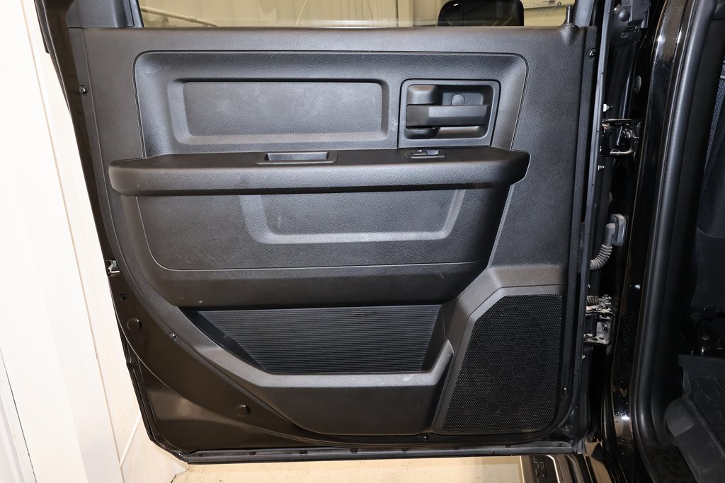 2022 Ram 2500 Tradesman photo 11
