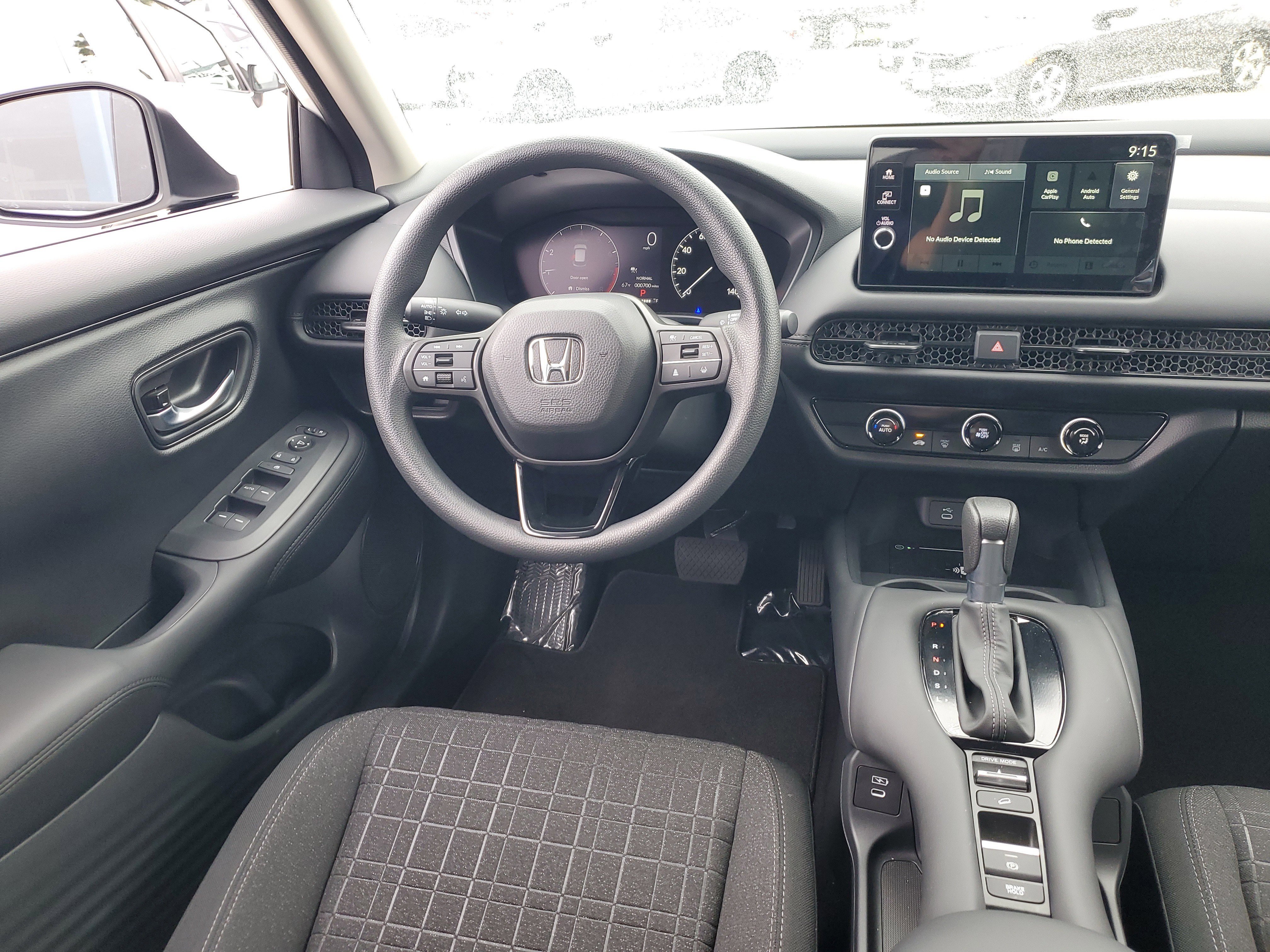 2026 Honda HR-V LX photo 8