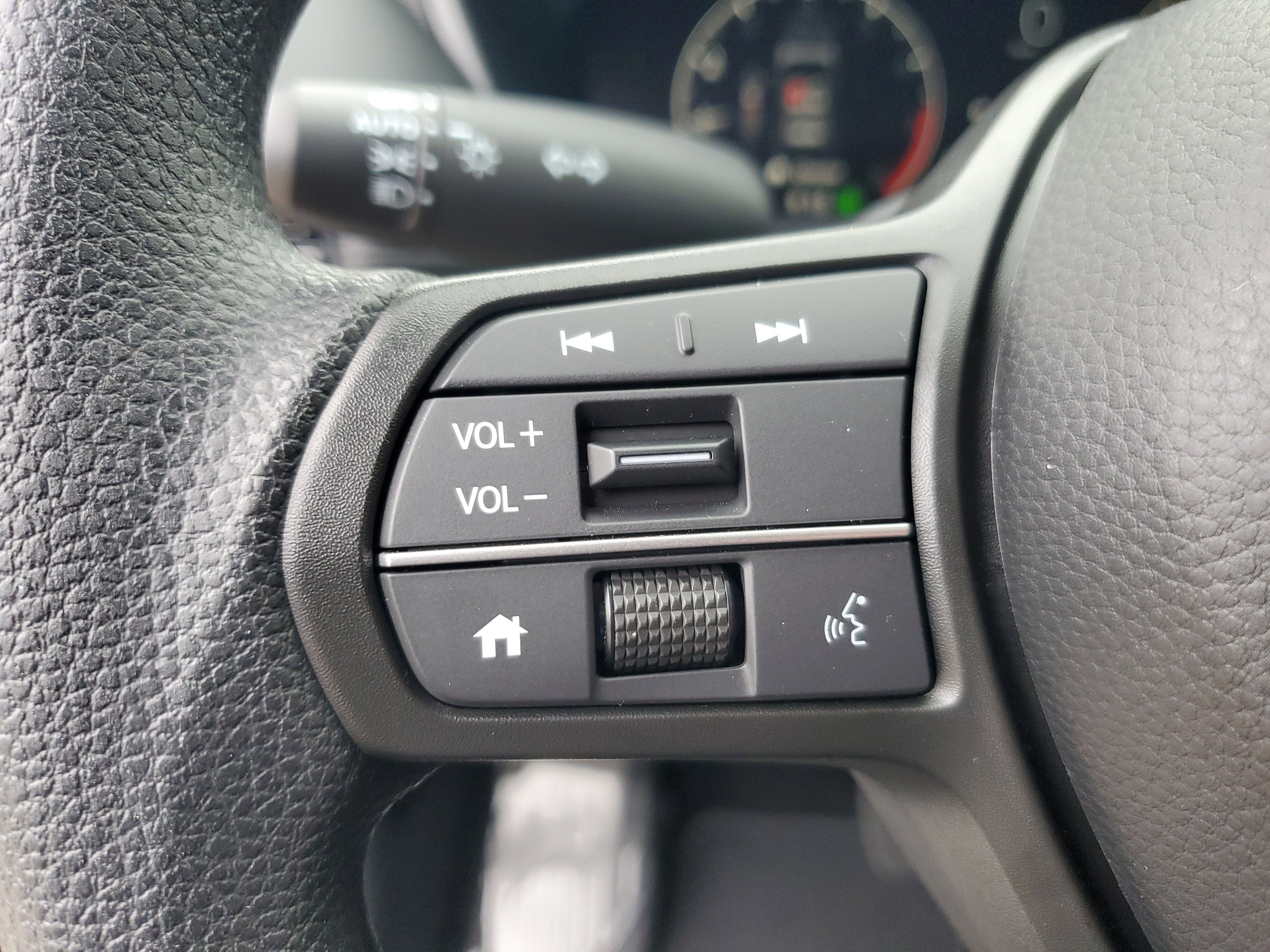 2026 Honda HR-V LX photo 18