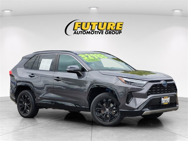 2022 Toyota RAV4 Hybrid SE