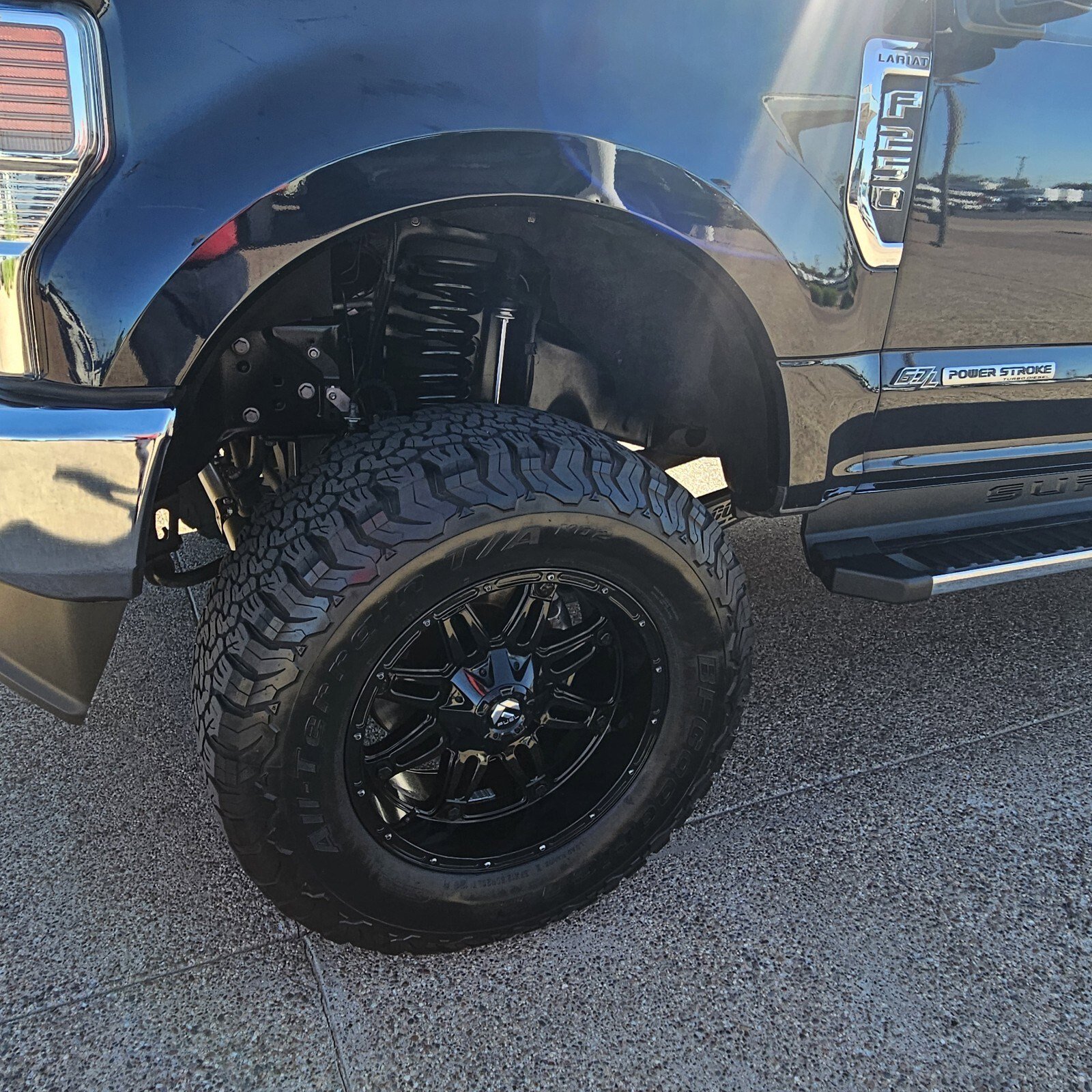 2021 Ford F-250 Lariat photo 9